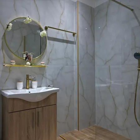 διαμερισμα στον παλμο τησ αθηνασ Apartment *